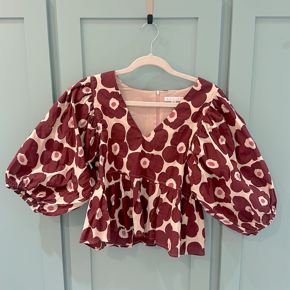 Karlie Puff Sleeve Top